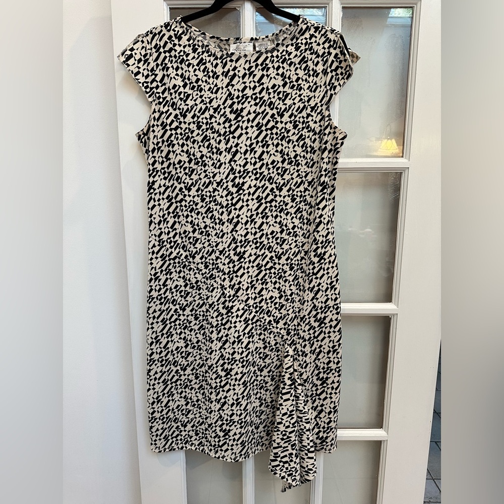 Vintage Kathie Lee Collection 90’s Asymmetrical Black Cream Midi Dress Size L